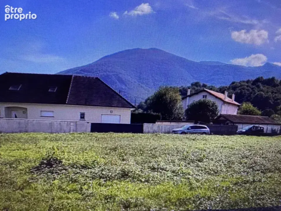Terrain à MONTAUT