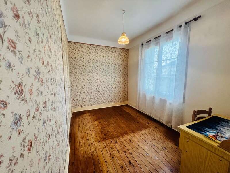 Maison à CHATELLERAULT