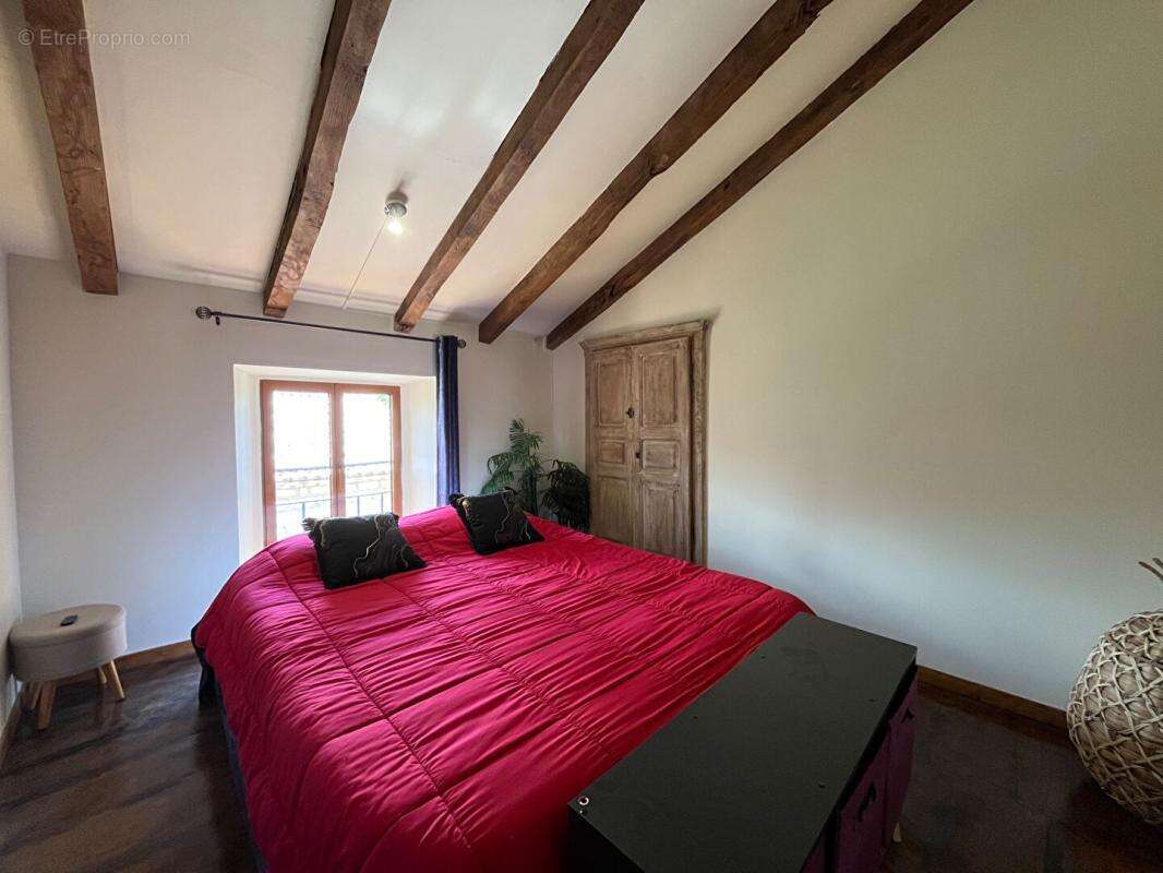 Seduisant t3 centre ville propriano - photo 12