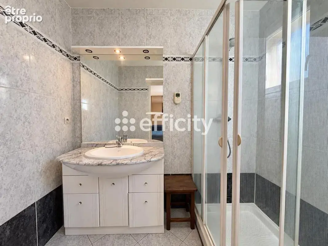 Maison 5 pièces 131 m² à vendre à Ares (33740) - photo 14