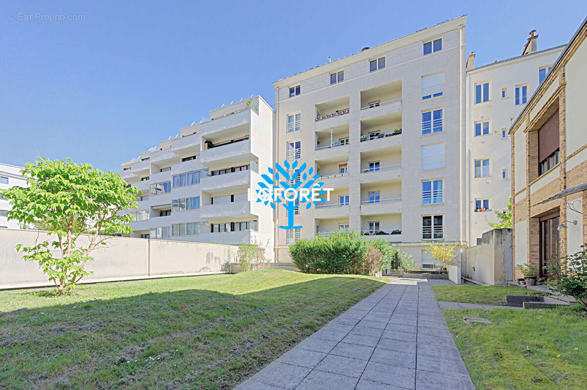 Appartement à PUTEAUX