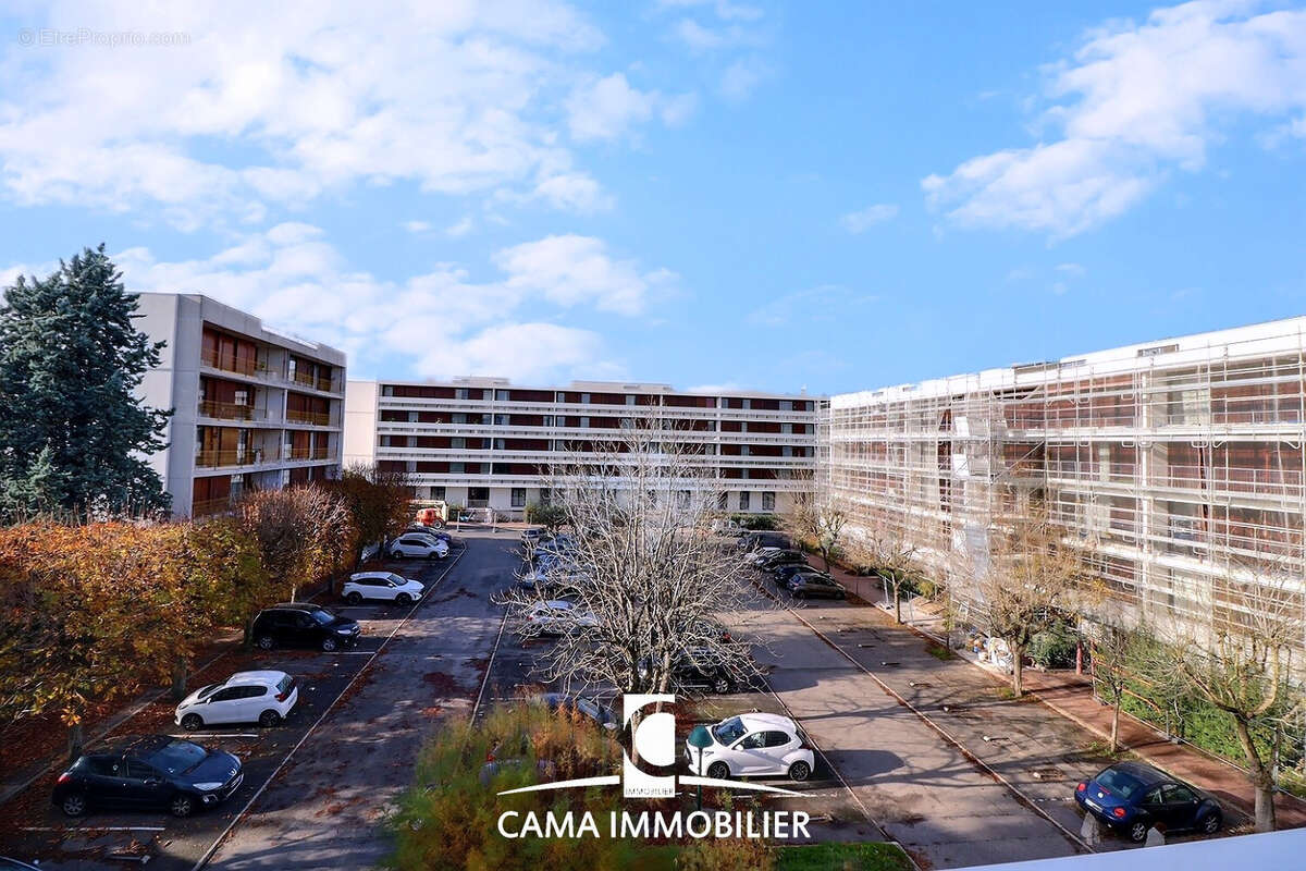 Appartement à SAINT-CYR-L&#039;ECOLE