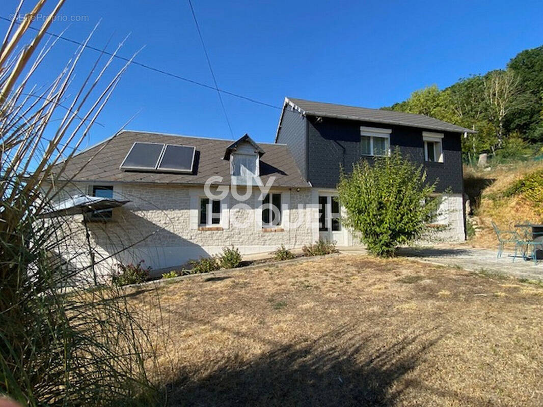 Maison à BERNAY