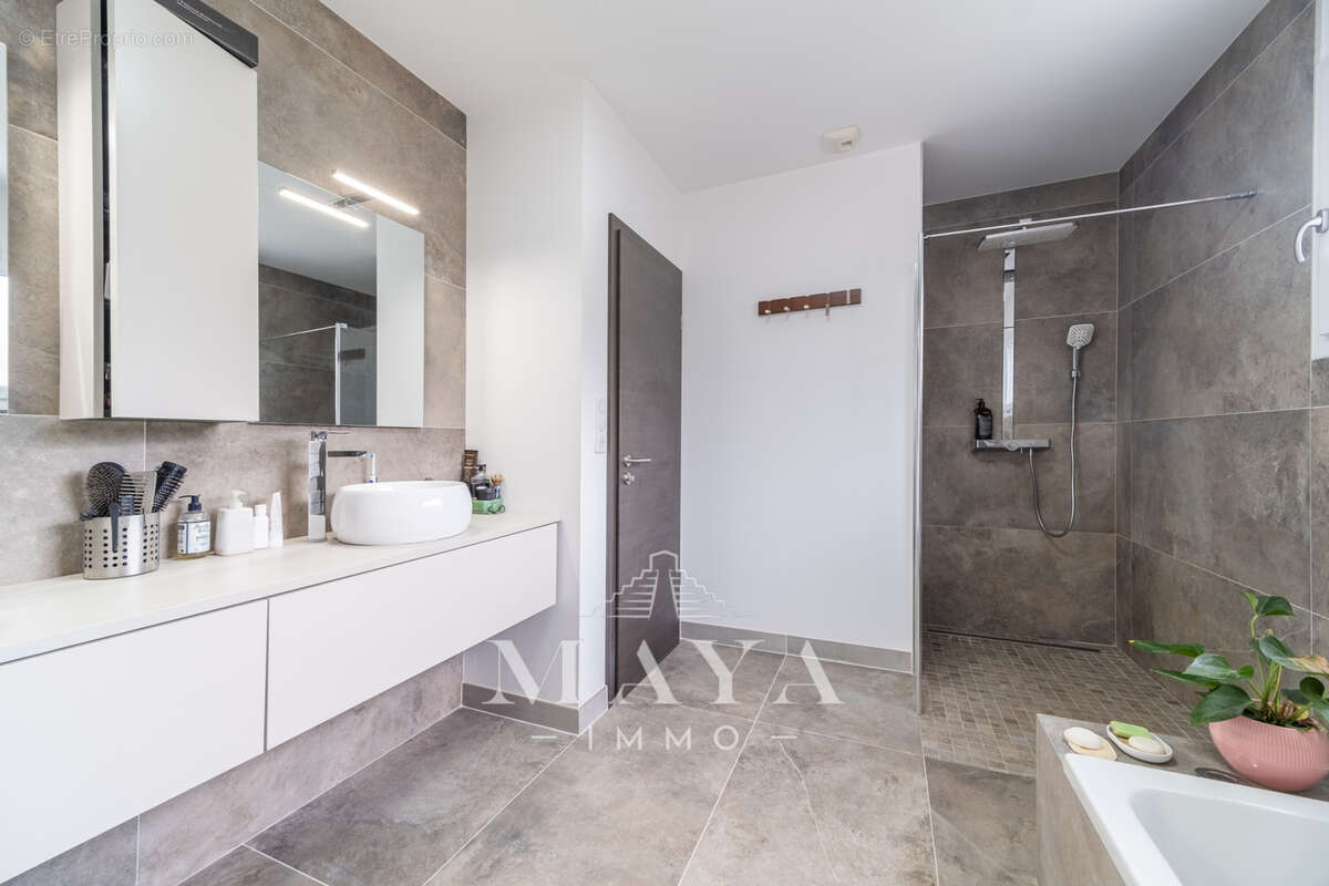 Maison à BETTENDORF