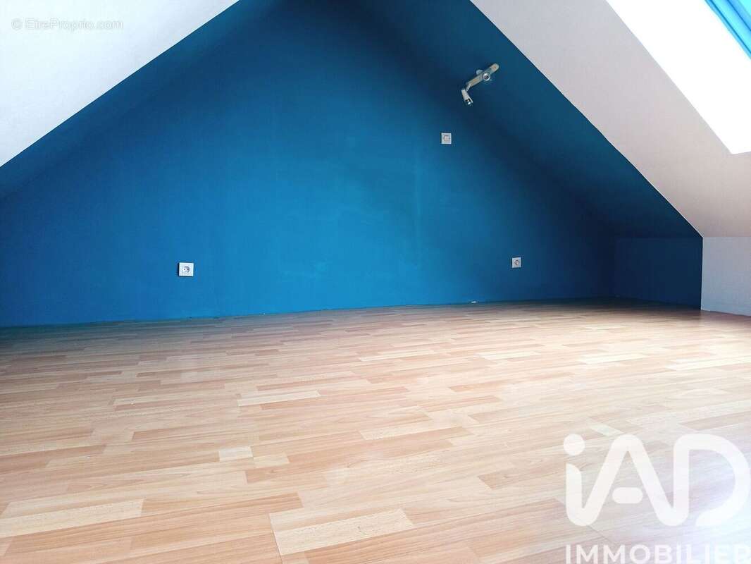 Maison 111 m² à Miniac-Sous-Becherel  - photo 9