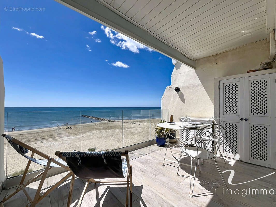 Appartement à MAUGUIO