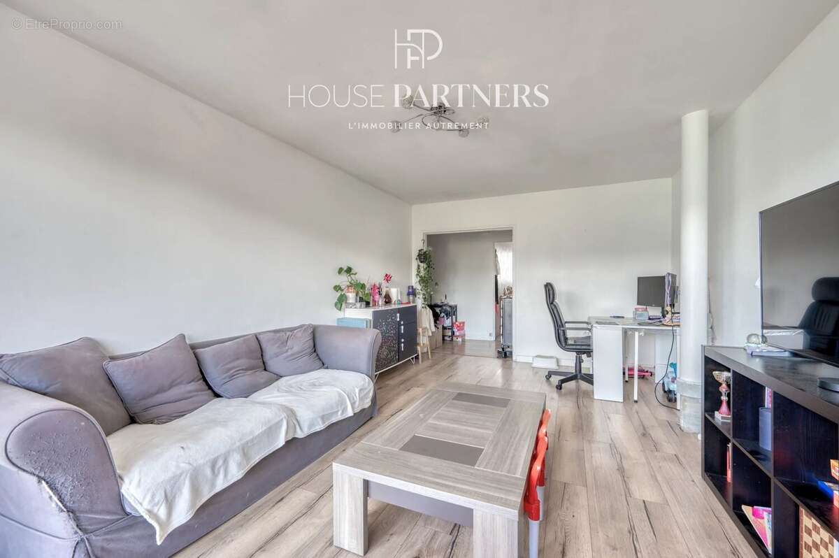 Appartement à RUEIL-MALMAISON