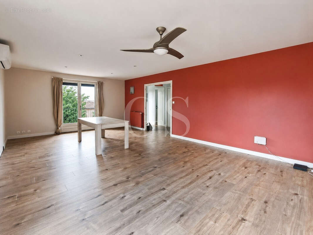 Maison 93 m² à Pommiers  - photo 5