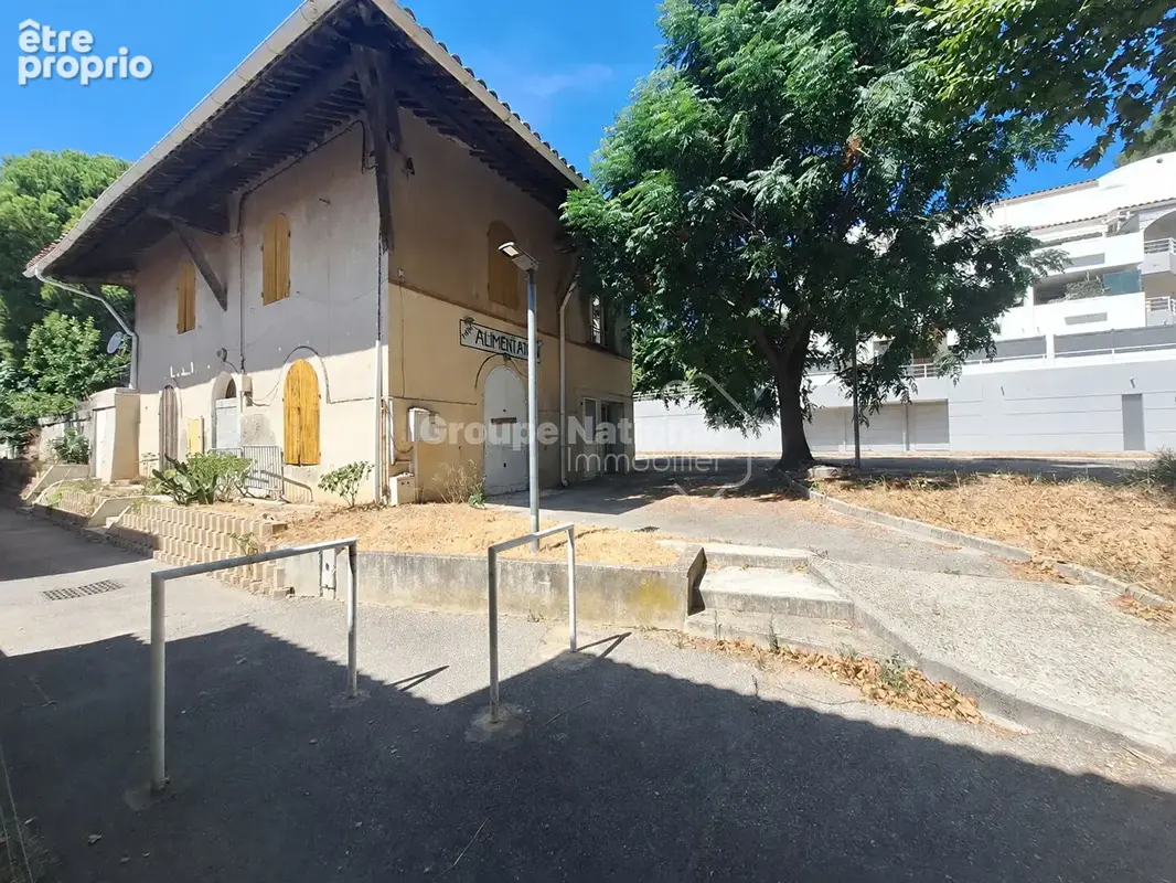 Maison à SAINT-CHAMAS