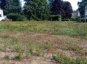 Terrain à VILLARS-LES-DOMBES