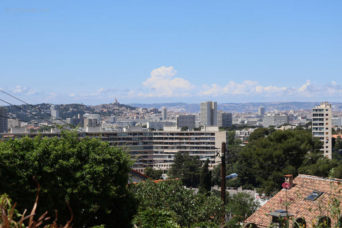 Maison à MARSEILLE-9E