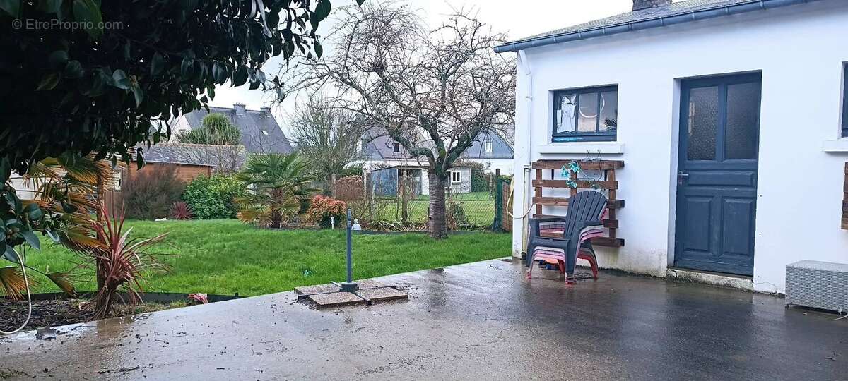 Maison à CLEGUEREC
