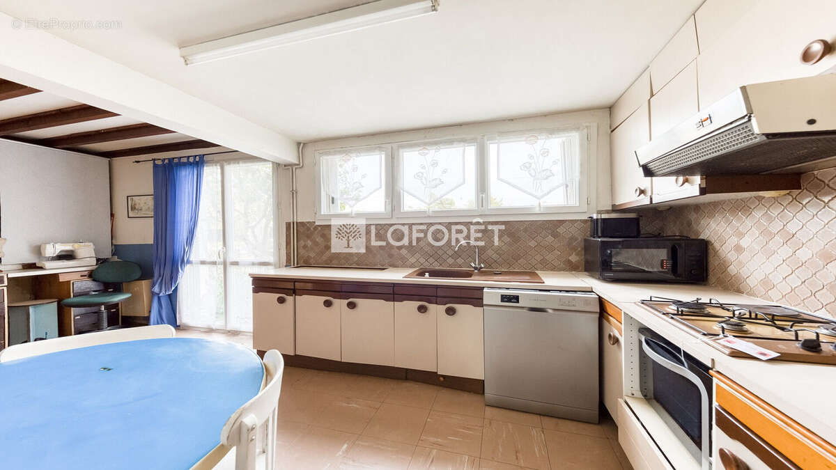 Maison à ROISSY-EN-BRIE