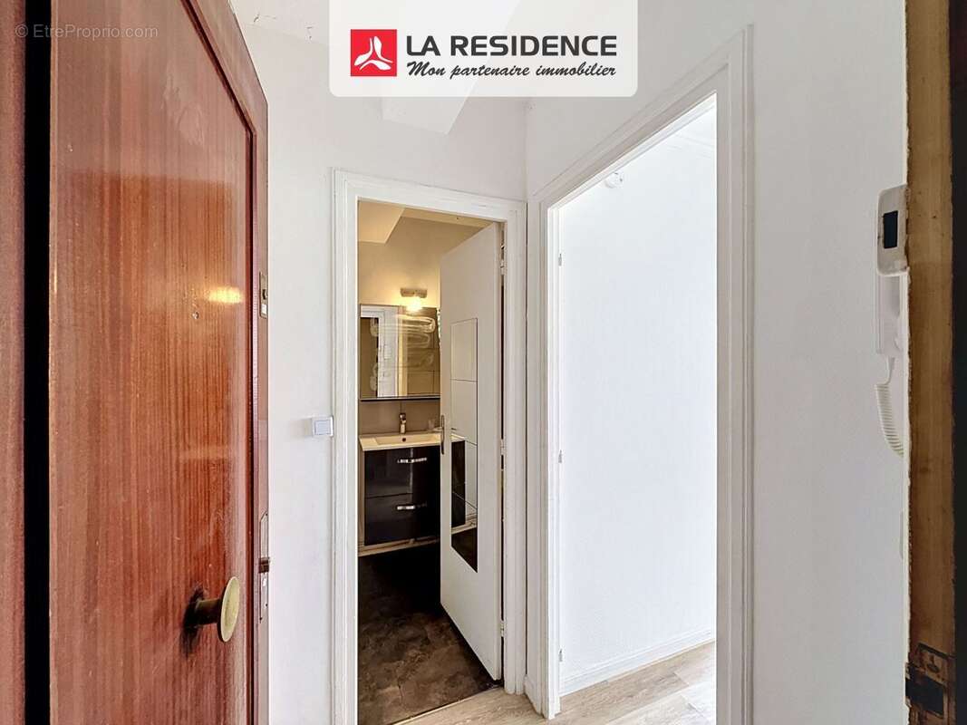 Appartement 28 m² à Paris-18e  - photo 6