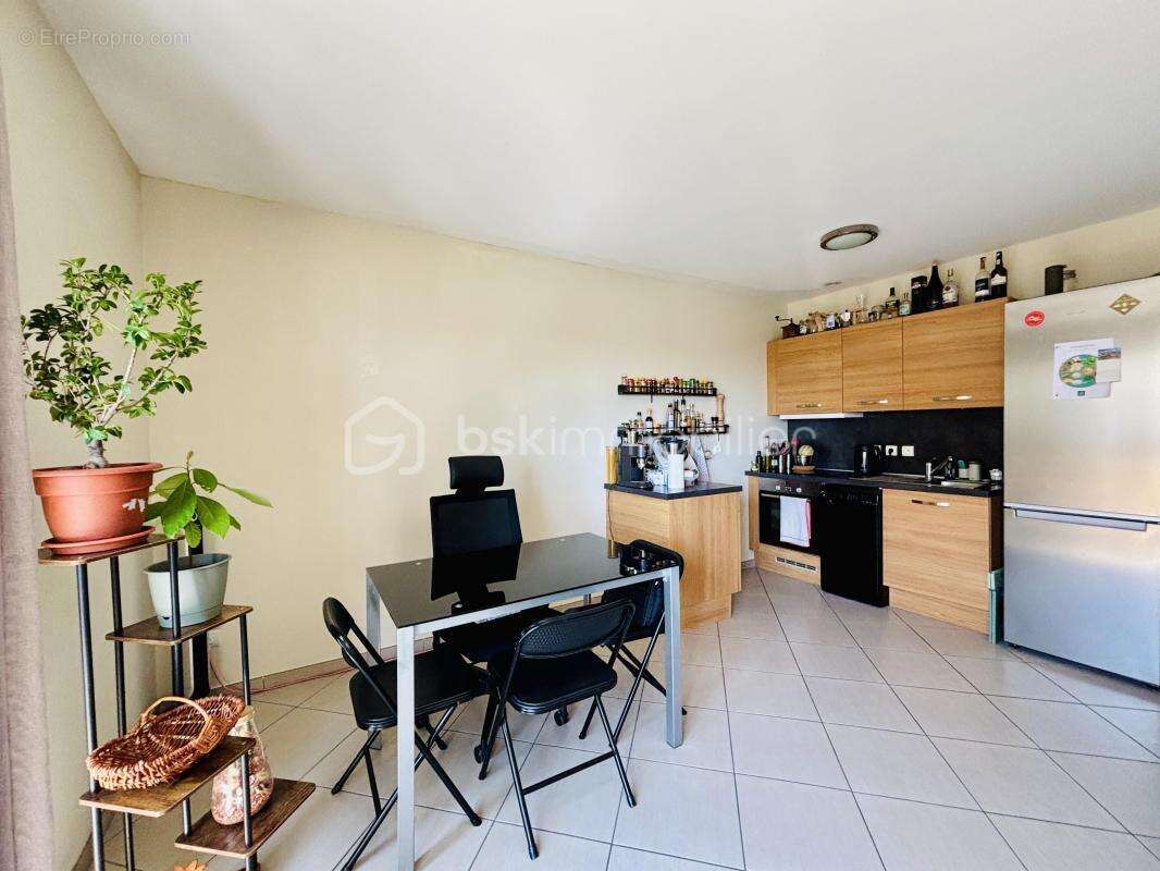 Appartement à GROISY