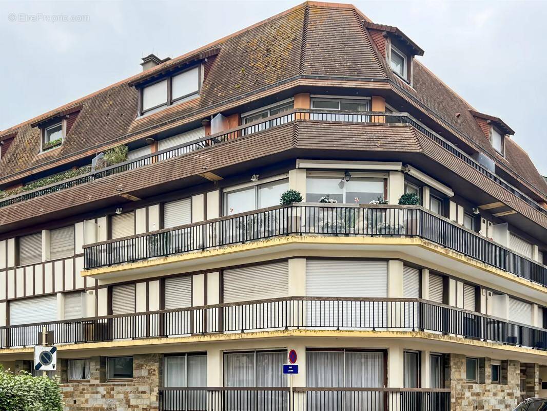 Appartement à DEAUVILLE