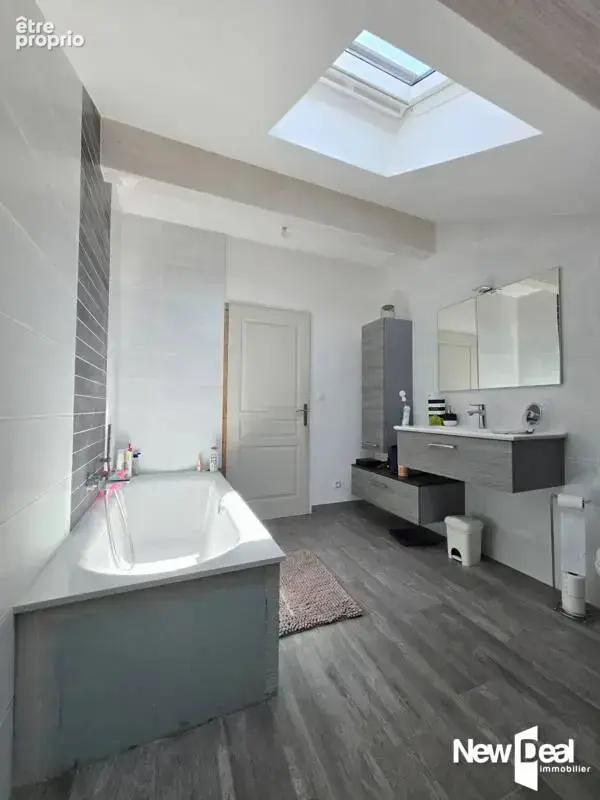 Belle Maison / 200 m² / Vinzier - photo 16
