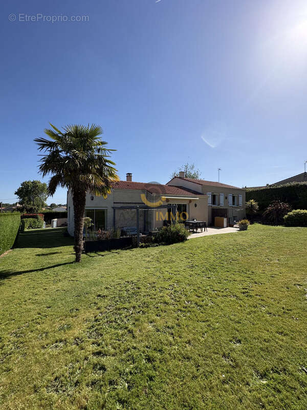Maison à CERIZAY
