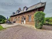 Maison à PONT-L'EVEQUE