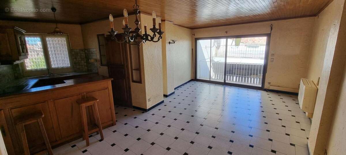 Maison Puisserguier 4 pièce(s) 129 m2 avec garage et extérieurs - photo 3