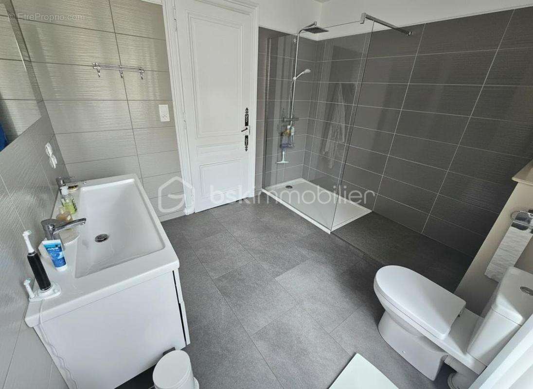 Maison à SAINT-PAUL-EN-CORNILLON