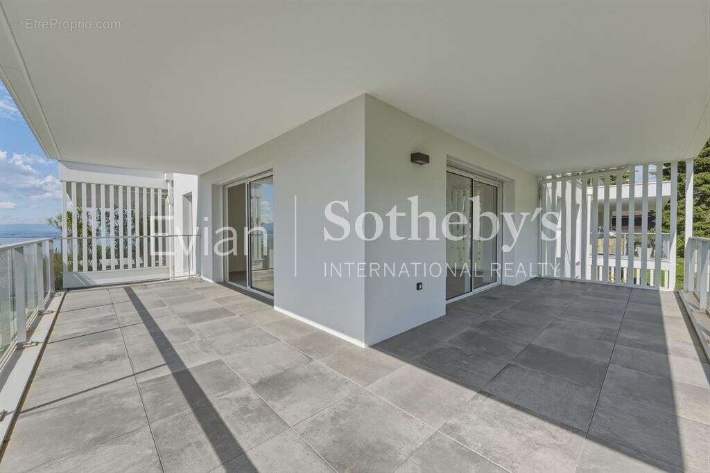 Appartement à EVIAN-LES-BAINS