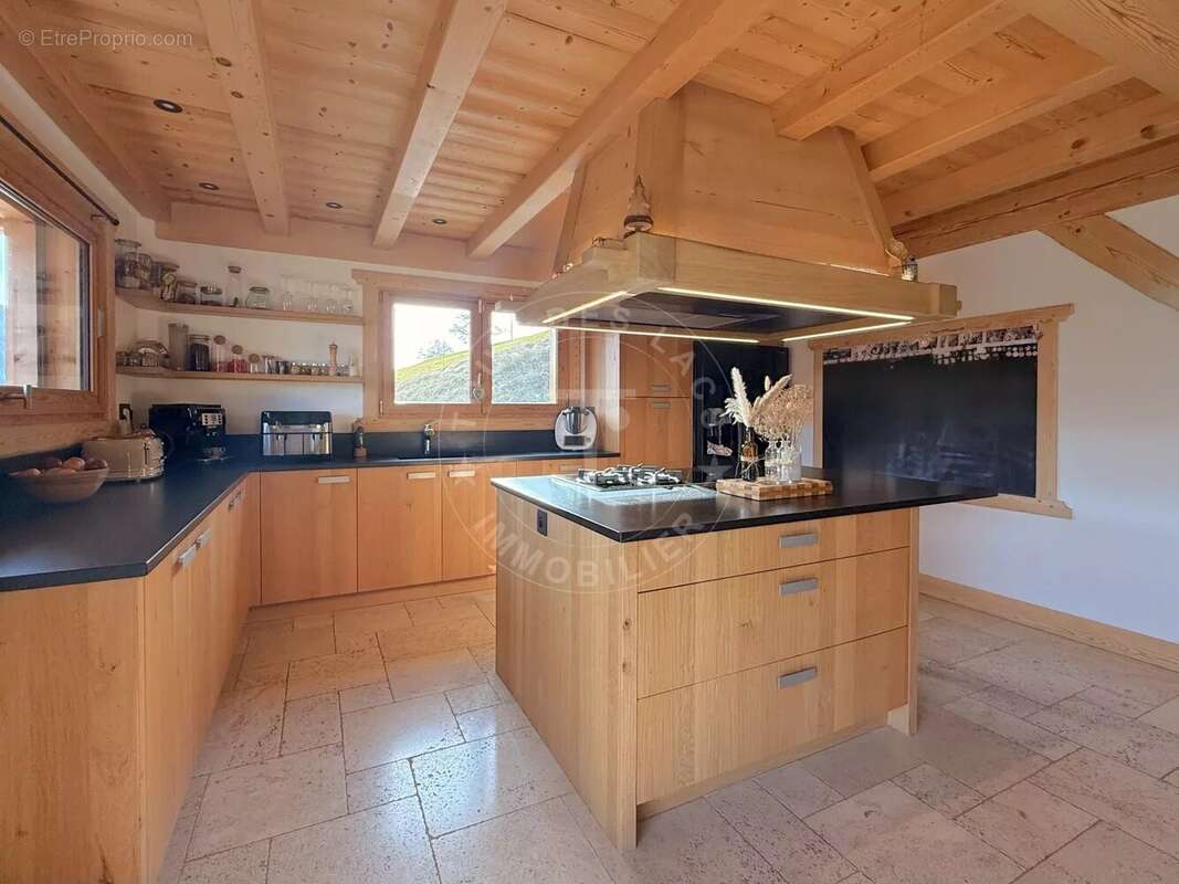 Maison à SAINT-NICOLAS-LA-CHAPELLE