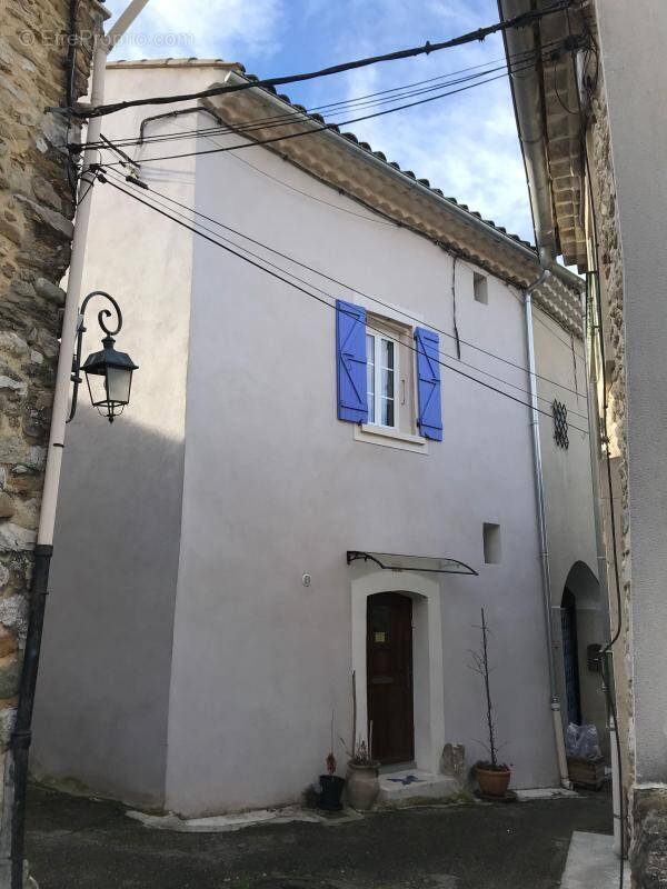 Maison à MIRABEL-AUX-BARONNIES