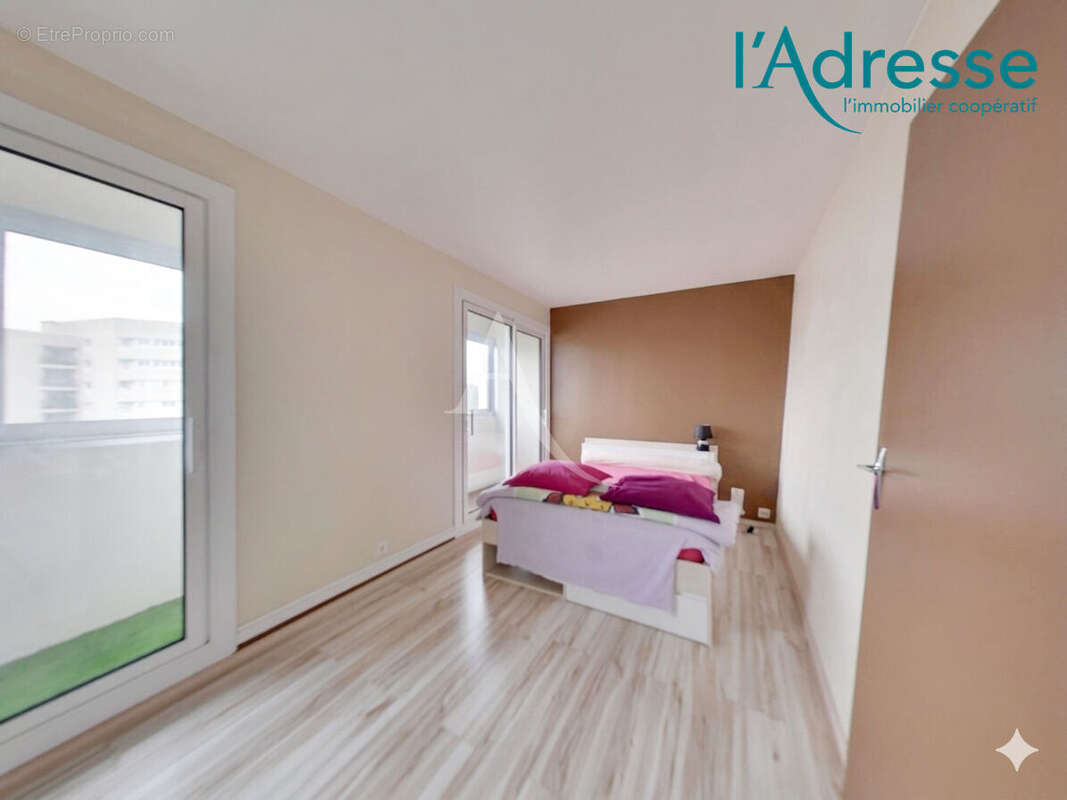 Appartement à CHAMPS-SUR-MARNE