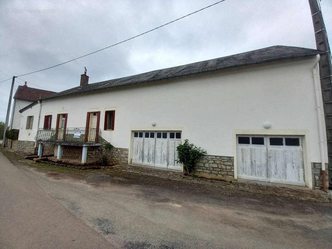 Maison à BICHES