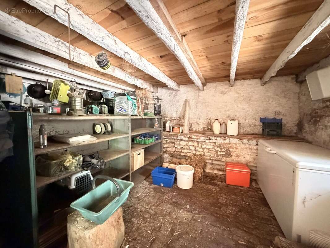 Spacieuse maison de plain-pied dans un village paisible à 5 minutes de Ruffec - photo 17