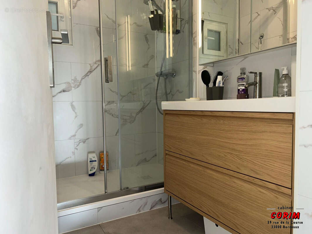 Appartement à BORDEAUX