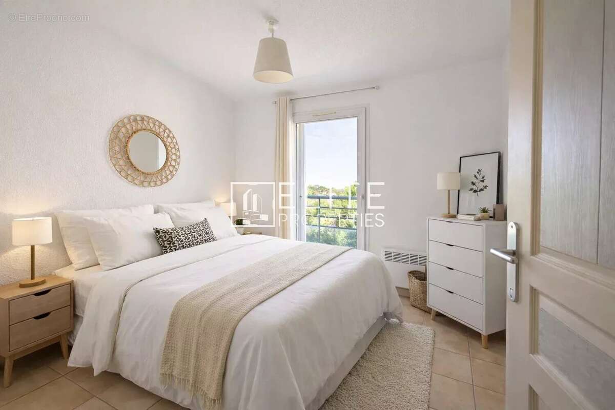 Appartement à PEYMEINADE