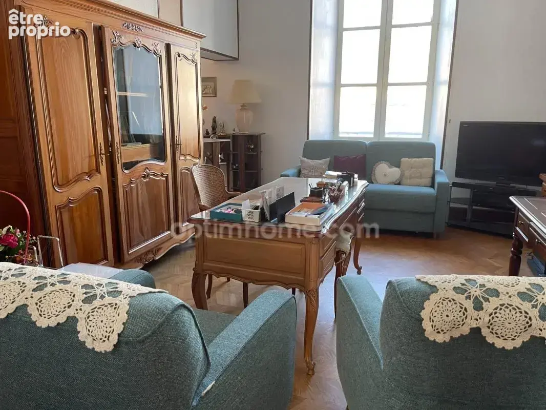 Appartement à vendre 5 pièces SAINT YRIEIX LA PERCHE (87) centre ville en rez de chaussée - photo 5