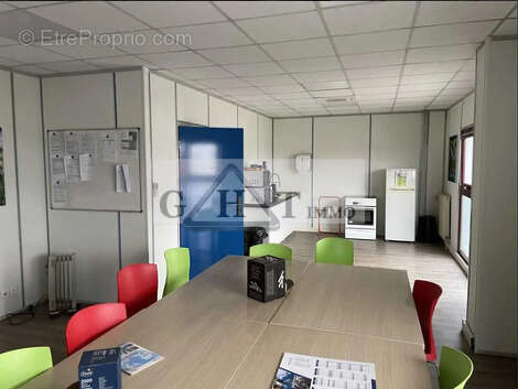 Commerce à SAINT-MARD