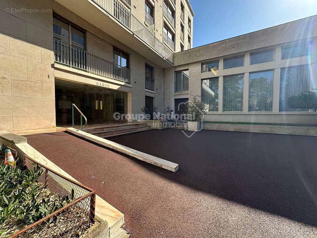 Appartement à VERSAILLES