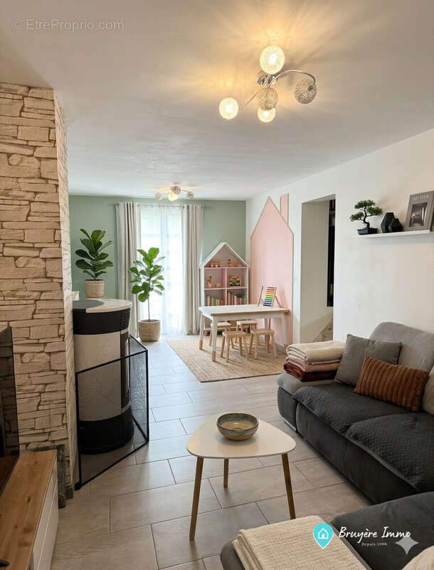 Maison à LA CAPELLE