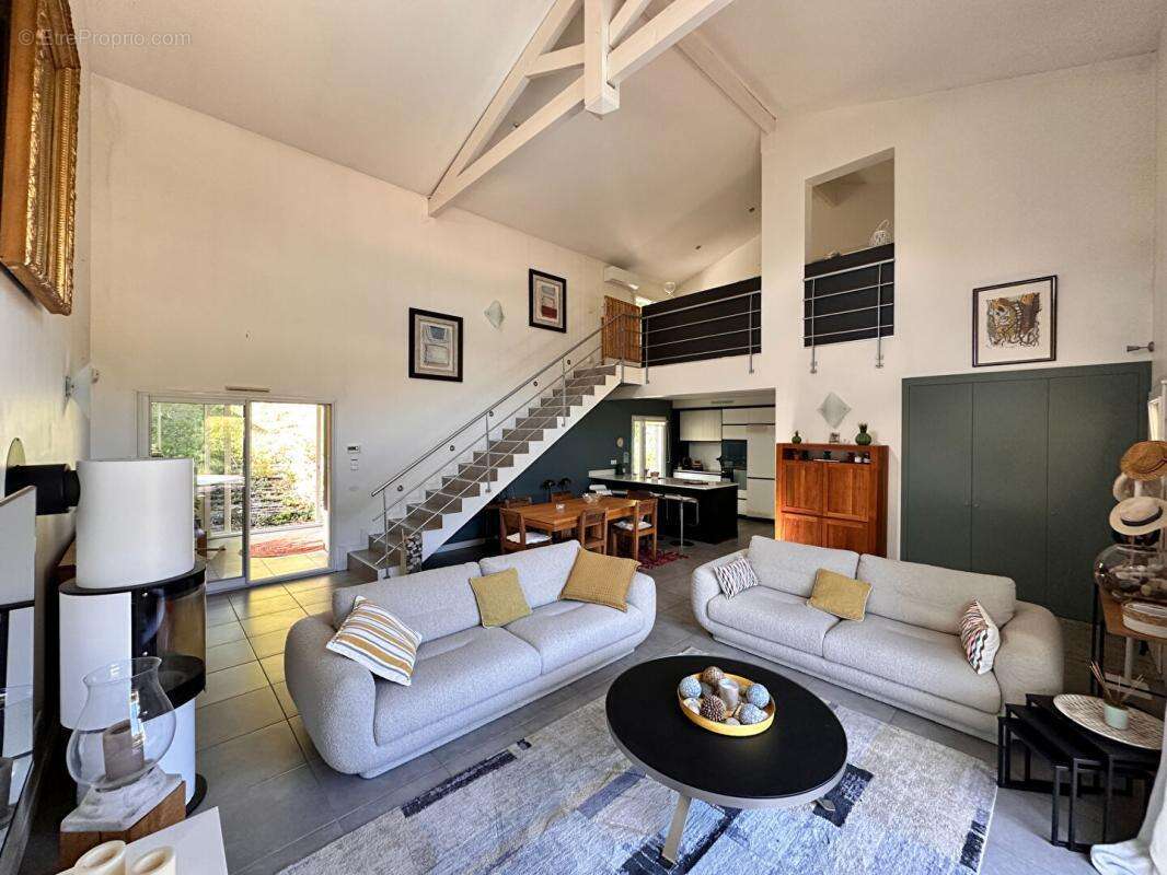 Maison à BON-ENCONTRE