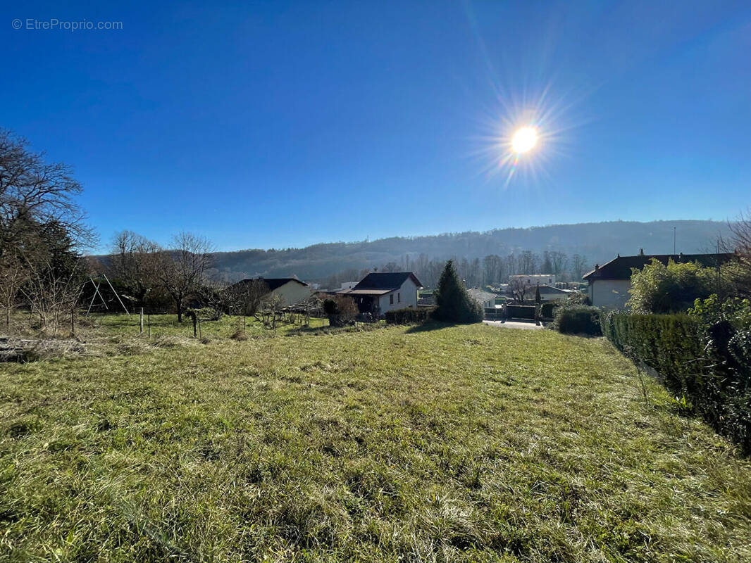 Terrain à RUY