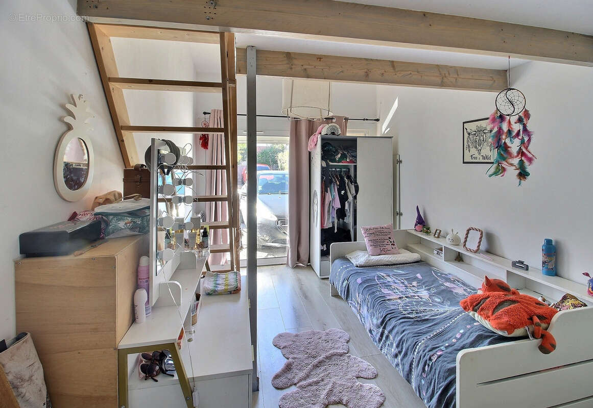 Maison à SAINT-MARTIN-DE-LONDRES