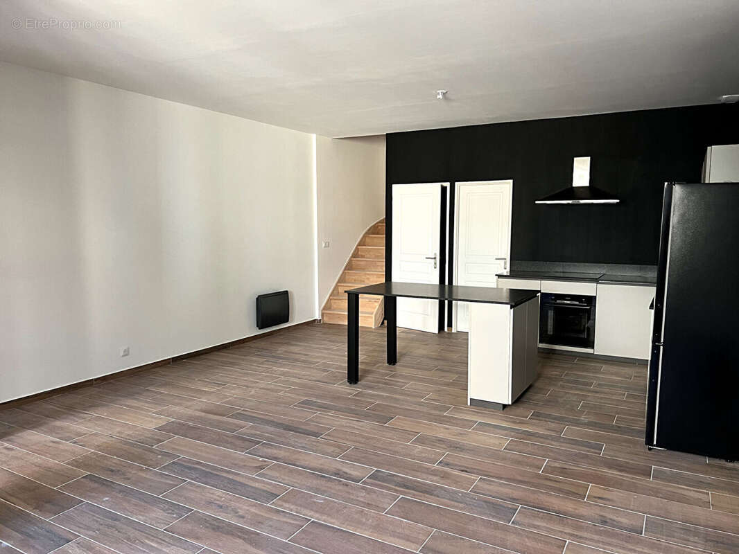 Appartement à BYANS-SUR-DOUBS