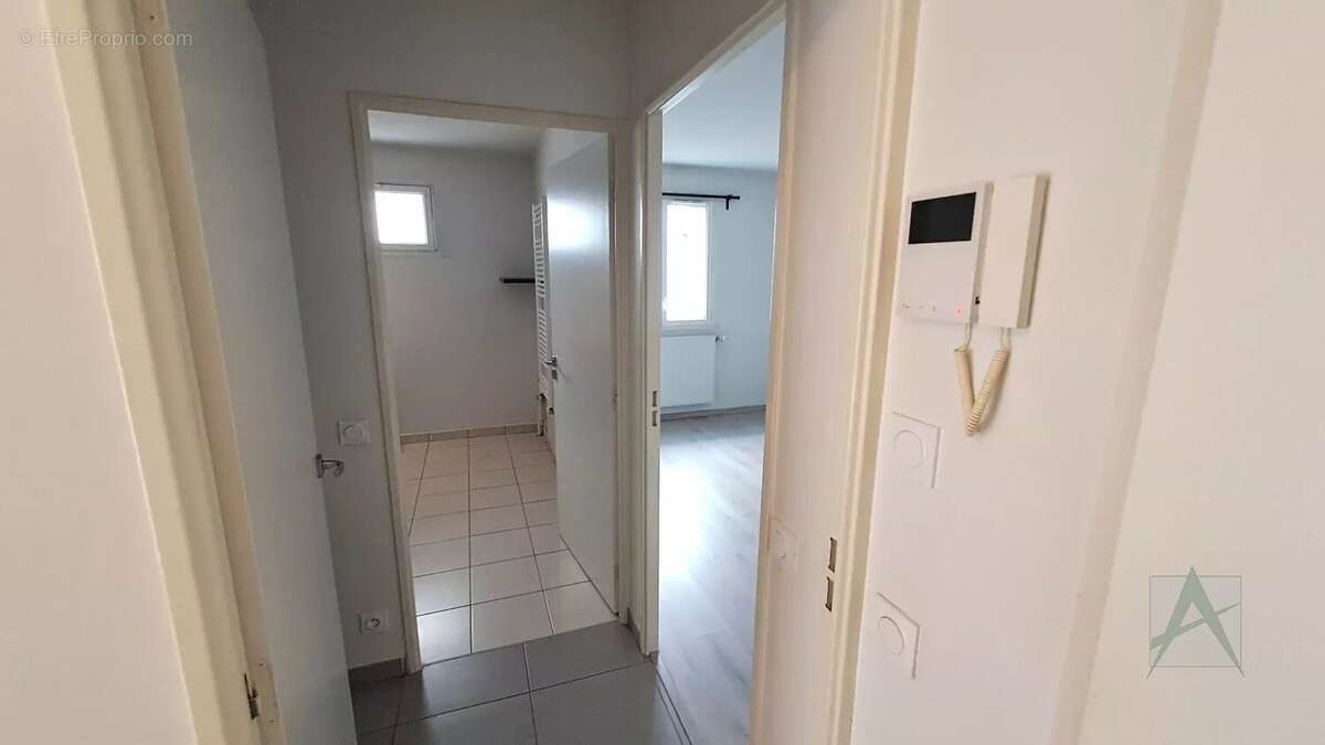 Appartement à BARBERAZ