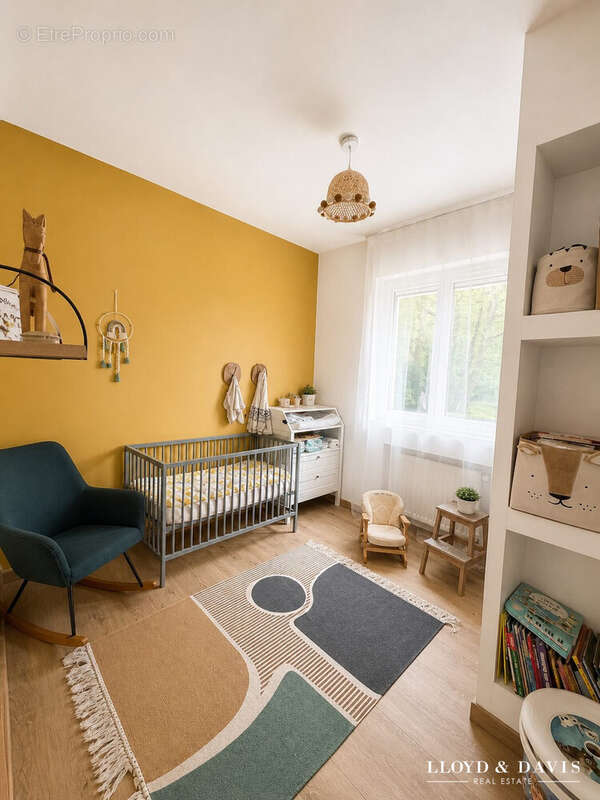 Maison à VERNEUIL-EN-HALATTE