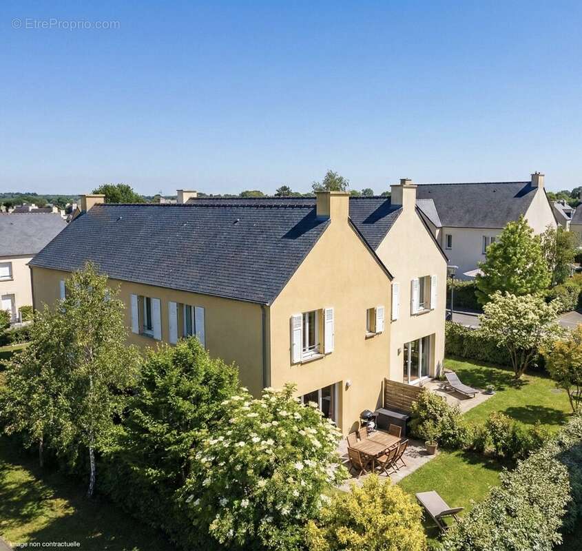 Maison 86 m² à Equeurdreville-Hainneville  - photo 3