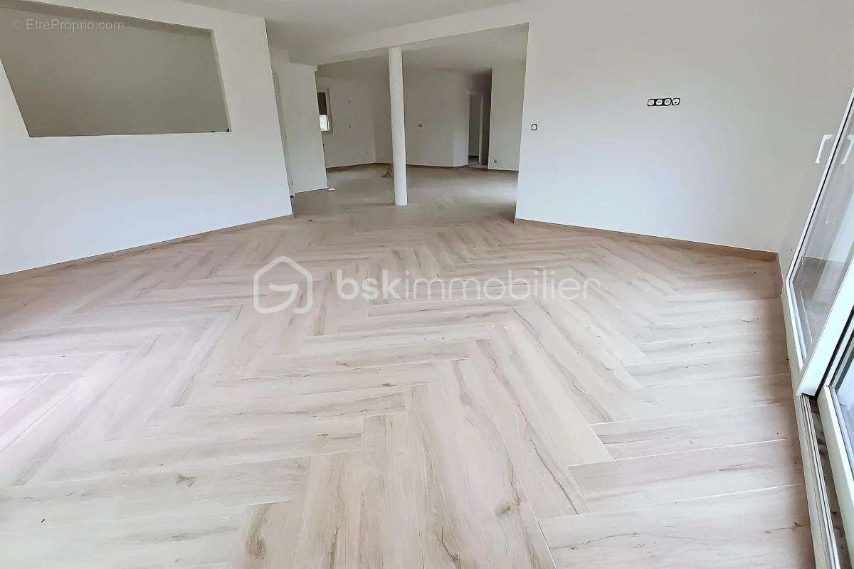 Maison à HENIN-BEAUMONT