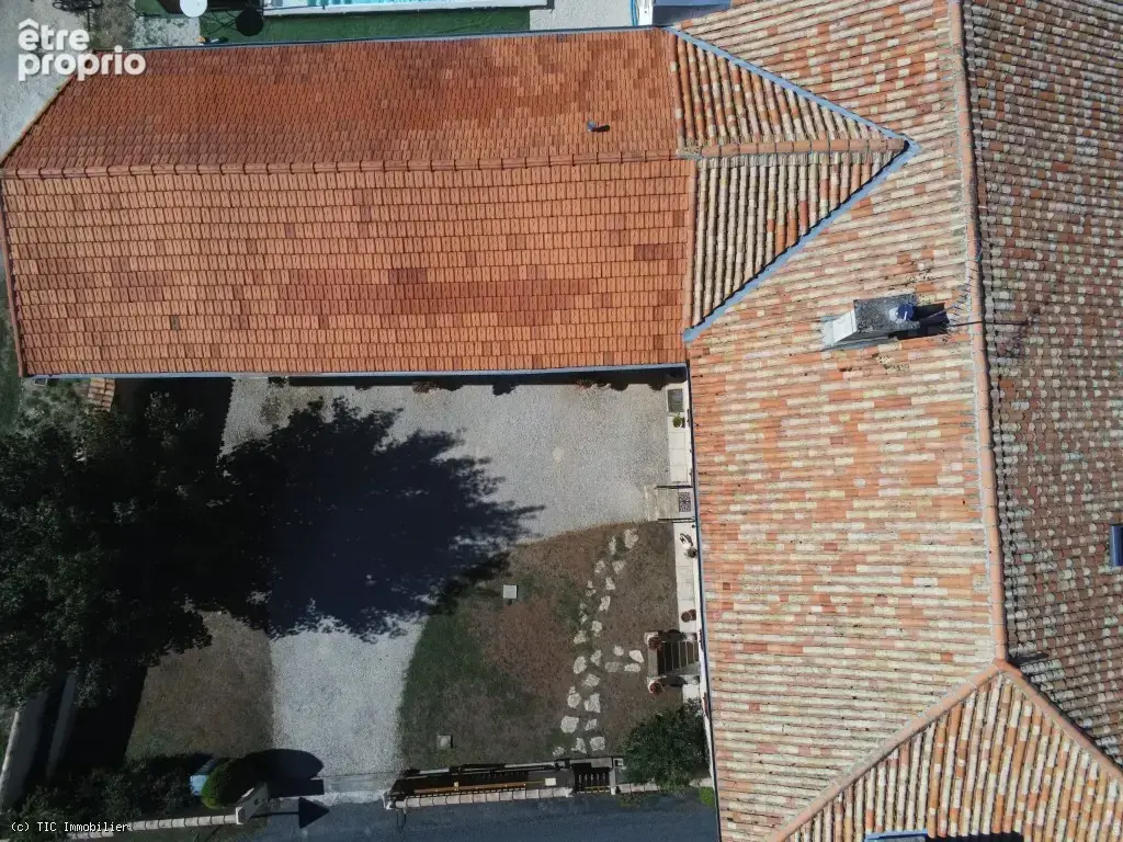 Maison En Pierre Rénovée Avec 4 Chambres - photo 23