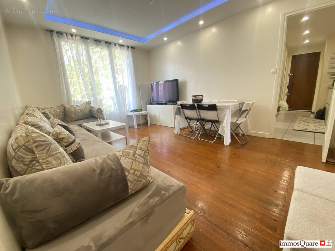 Appartement à LYON-8E