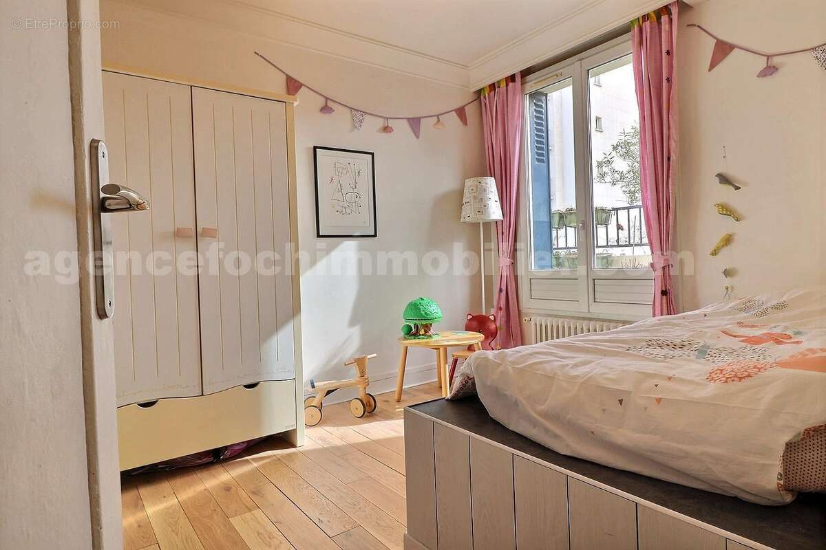 CHVH2 - Appartement à SAINT-MAUR-DES-FOSSES
