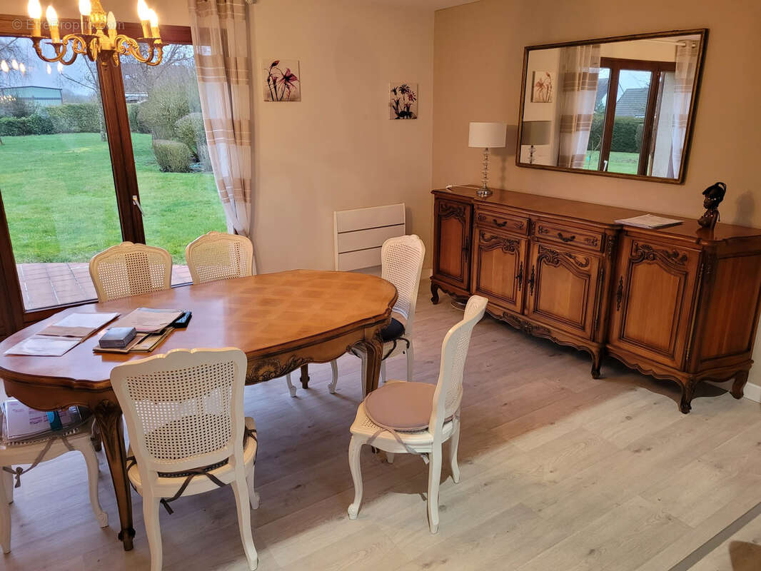 Maison à BERTANGLES