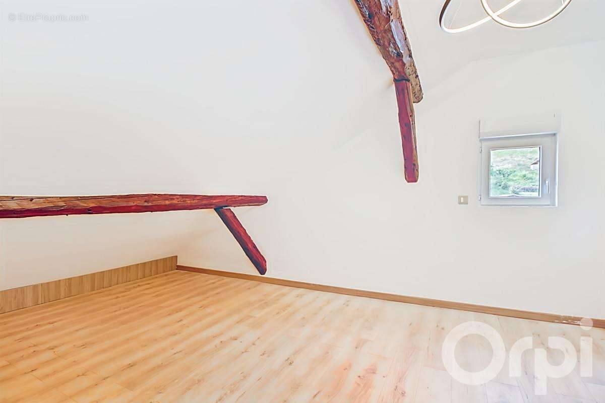 Appartement à MARIGNIER